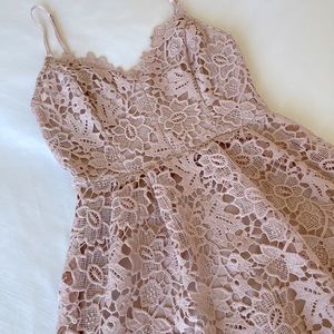 ASTR the Label - Lace A-Line Midi Dress